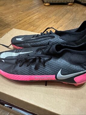 Nike Phantom Indoor/Street Soccer Shoes - Black & Pink